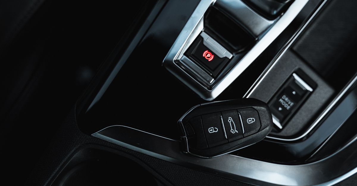 Ford car key fob — Quantum Guard Mississauga Security