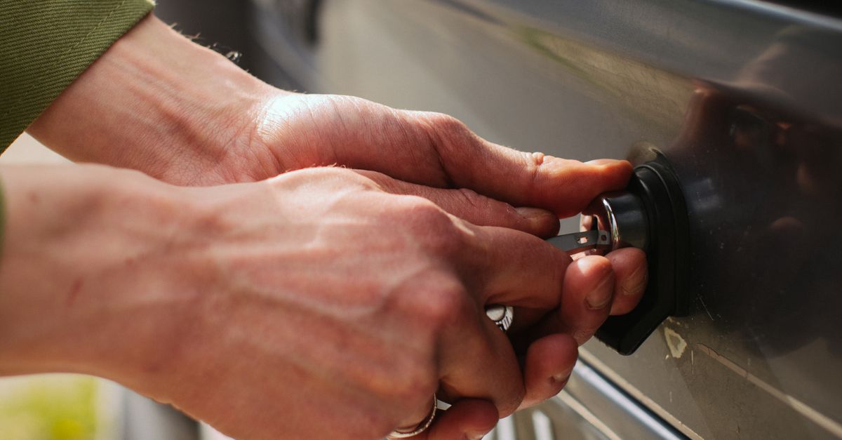 Car Lockout Service — Quantum Guard Mississauga Security