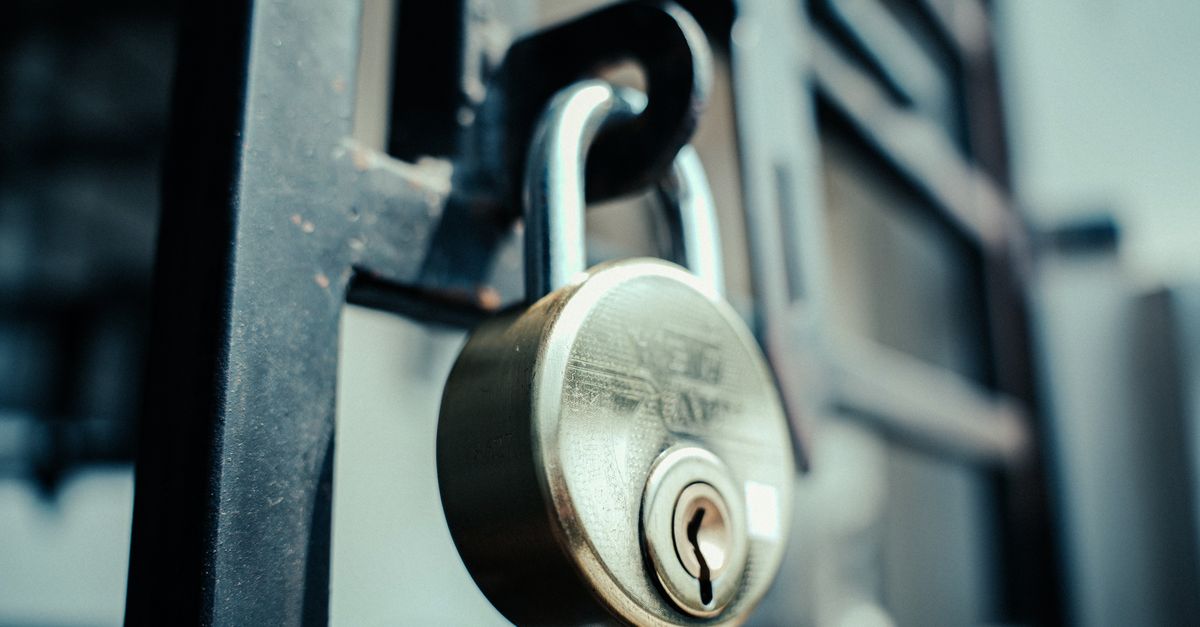 Car Lockout Service That Skips the Dealer Trip — Quantum Guard Mississauga Security